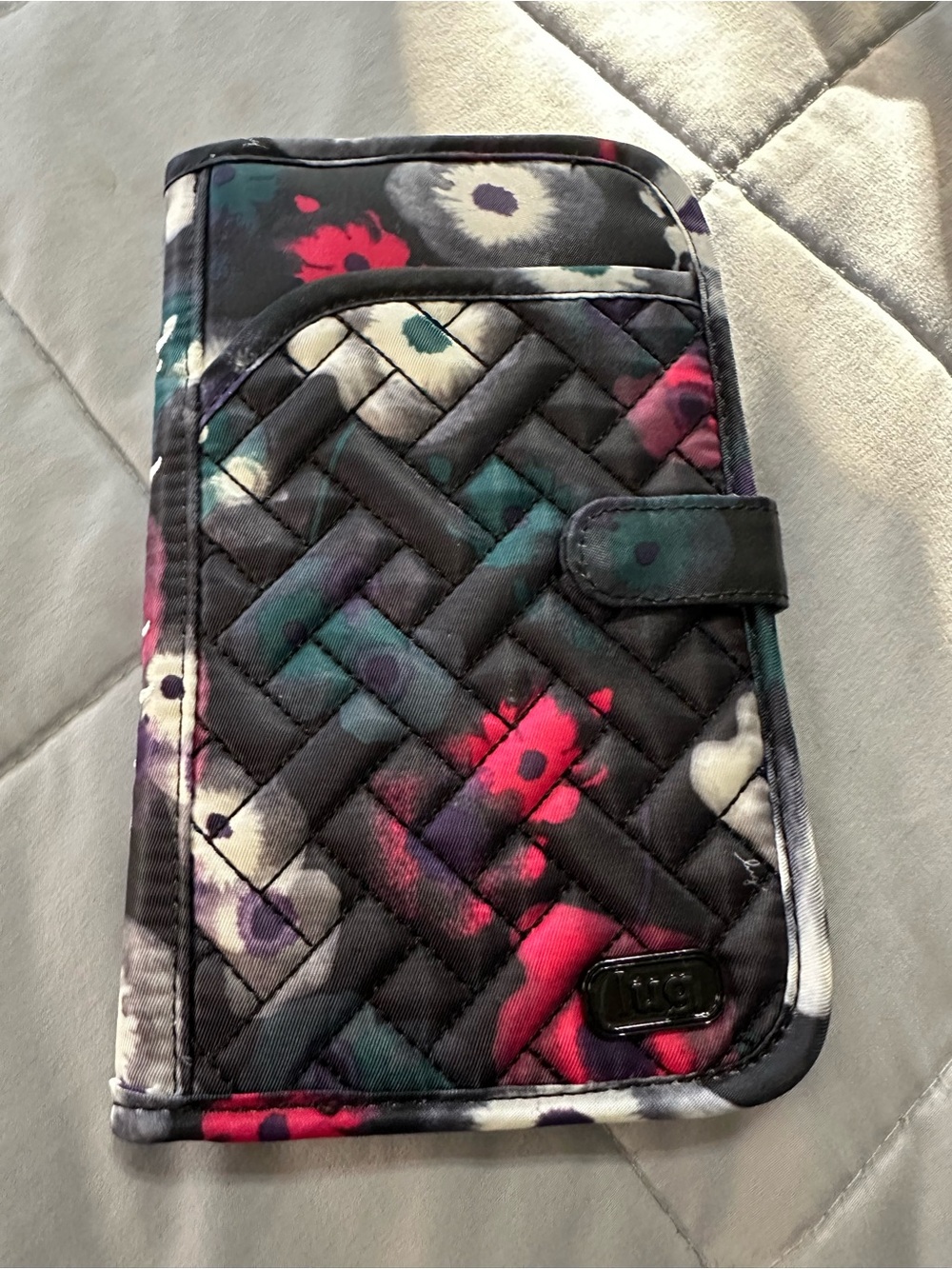 Lug Tandem Wallet Quilted Floral Wallet